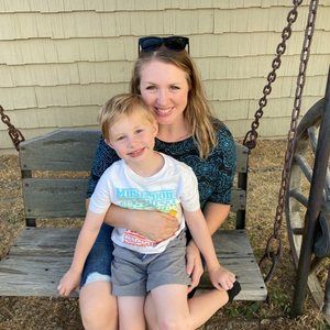 Meet your Posher, Laura